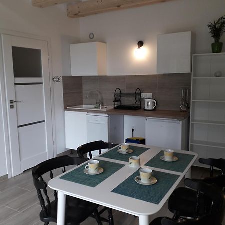 Paprotowka Apartament Wiosenny Paprotno المظهر الخارجي الصورة
